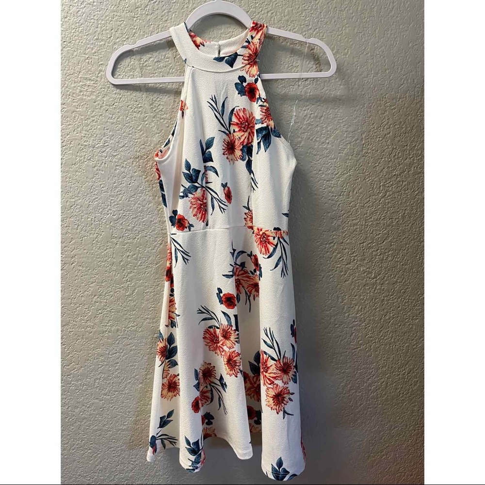 White floral midi dress - Xs & excellent condition
